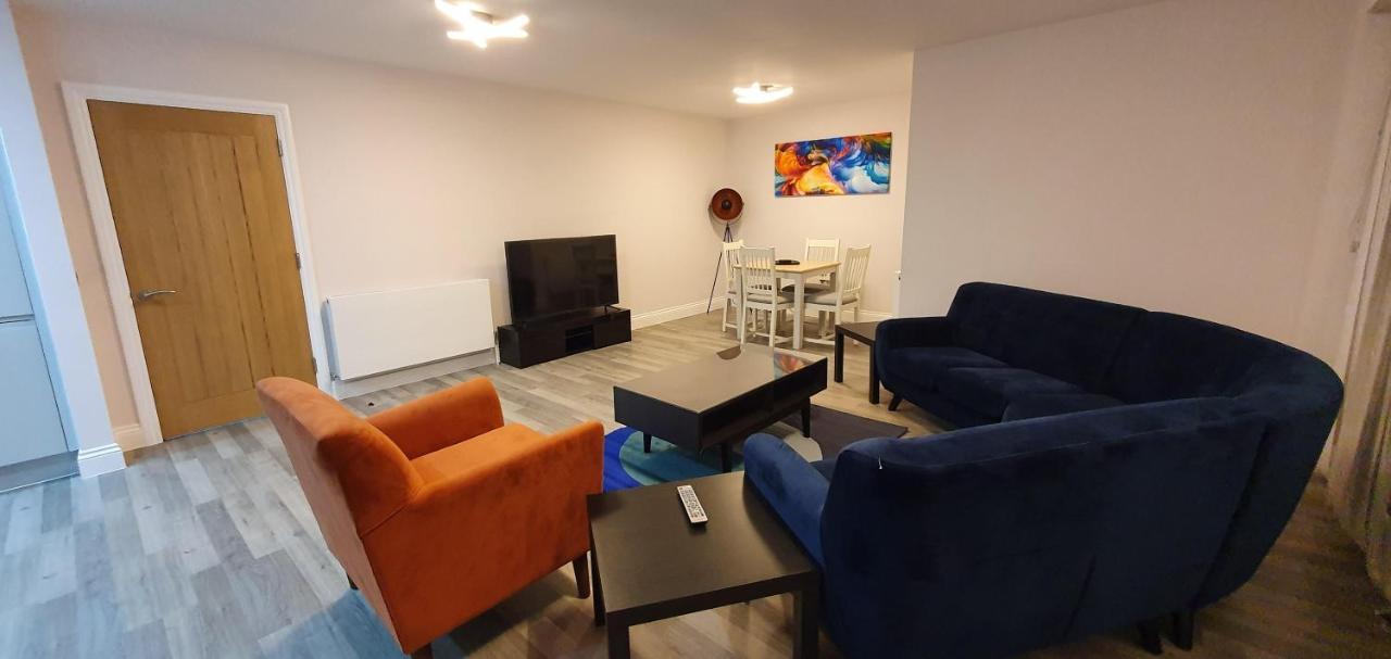 Garland Modern Spacious Apartment, Brentwood 1 Exteriér fotografie